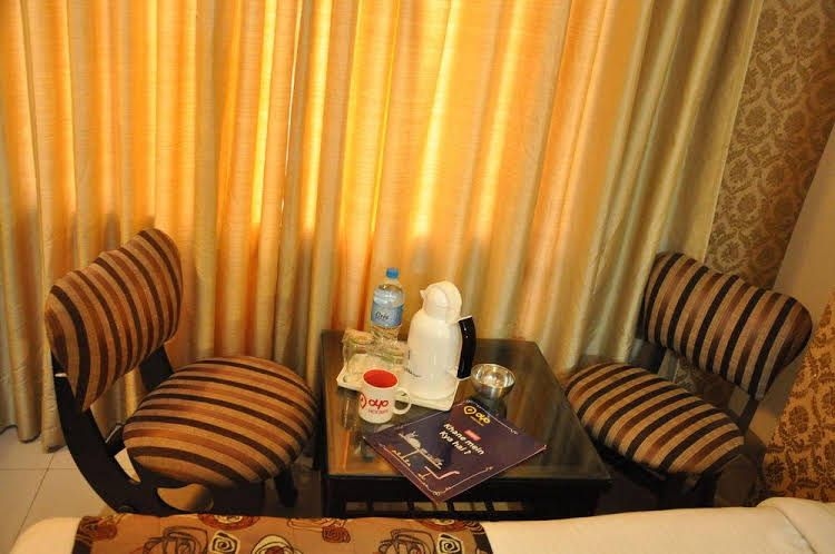 OYO Premium Gwalior City Centre2