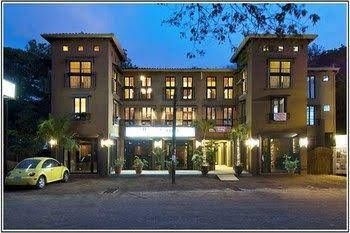 Mango Condominiums4