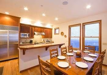 Pacific Street Townhome by Telluride Alpine Lodging3