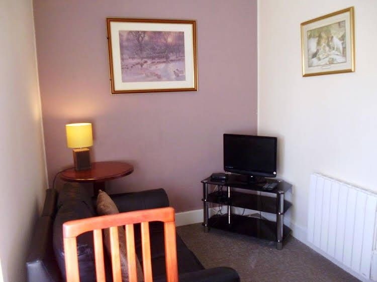 Beauly Apartments2