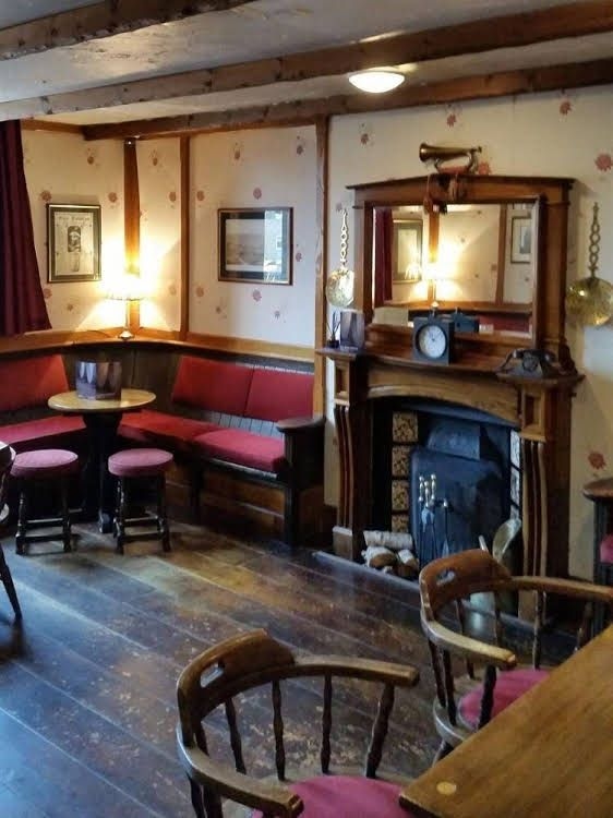 The Bay Horse0