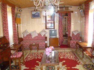 Houseboat2