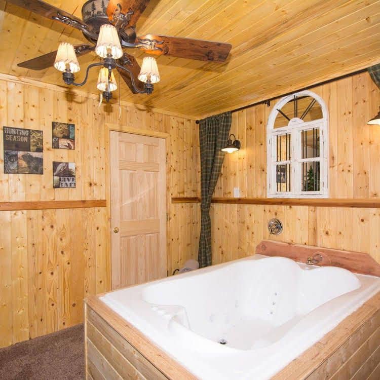 Upper Canyon Inn & Cabins Upper Canyon Inn & Cabins