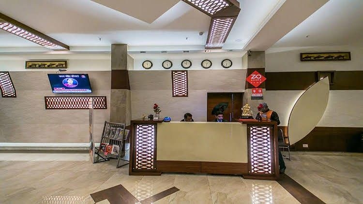 OYO Rooms Radisson Square1