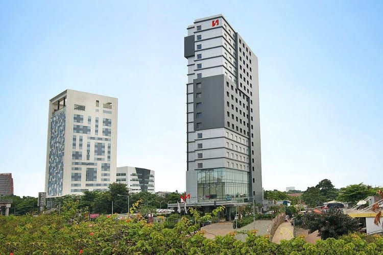Swiss-Belinn Simatupang0