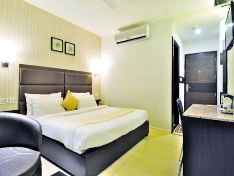 Zo Sapphire Chandigarh Airport Zo Sapphire Chandigarh Airport