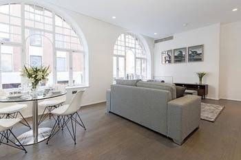 Oxford Circus Penthouses0