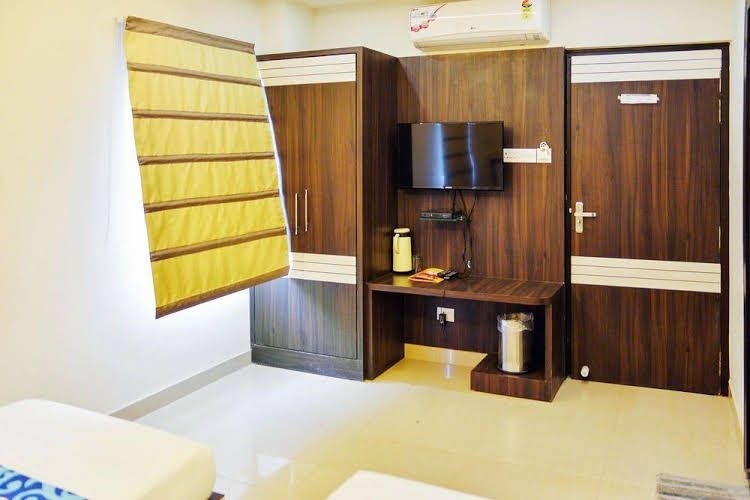 ZO Rooms Sigra4