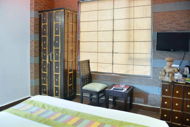ZO Rooms Assi Ghat Shivala Market3