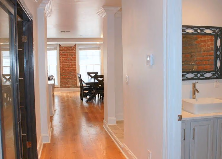 Hosteeva Downtown Luxury Suites4
