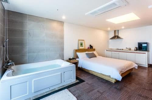 Deluxe Double Room with Sea View