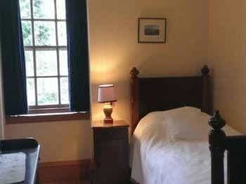 Glenmore Country House B & B Glenmore Country House B & B
