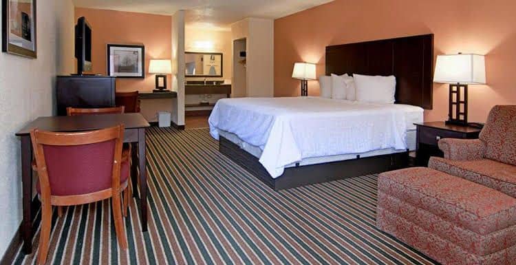 Sunbridge Inn and Suites Sunbridge Inn and Suites