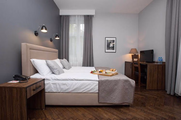 Hotel Grottger3