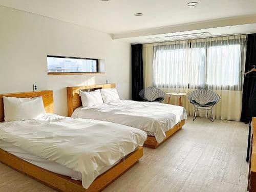 Standard Twin Room