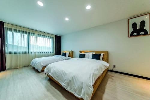 Standard Twin Room