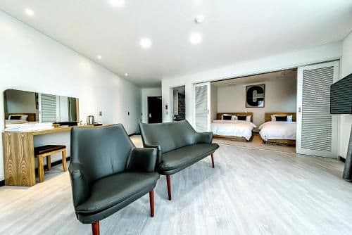Deluxe Twin Room