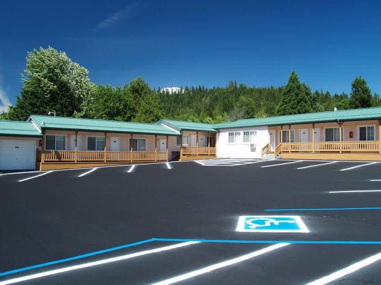 Evergreen Lodge Evergreen Lodge