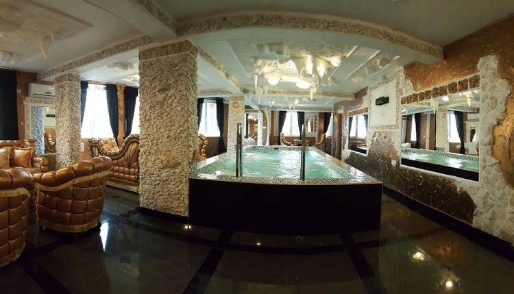 Bali Colosseum Hotel0
