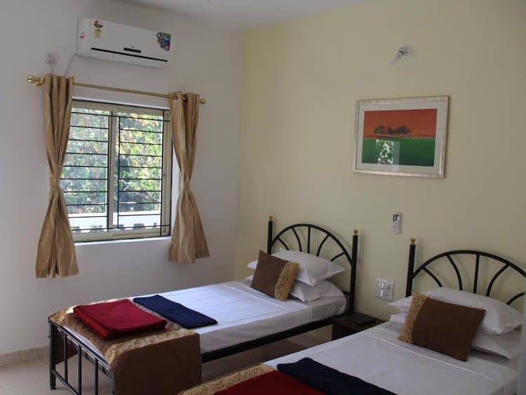 Flowers Guest House Flowers Guest House