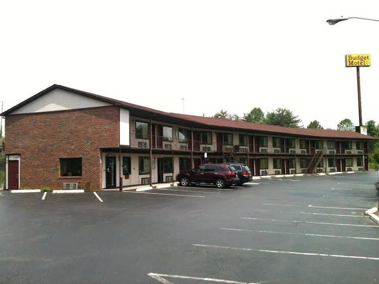 Budget Motel3
