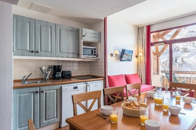 APARTMENT CAPACITY 8