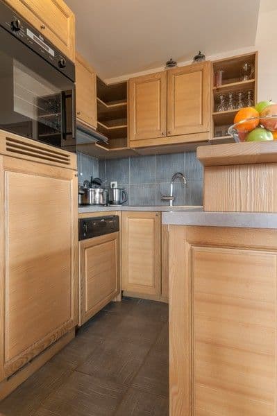 APARTMENT CAPACITY 8