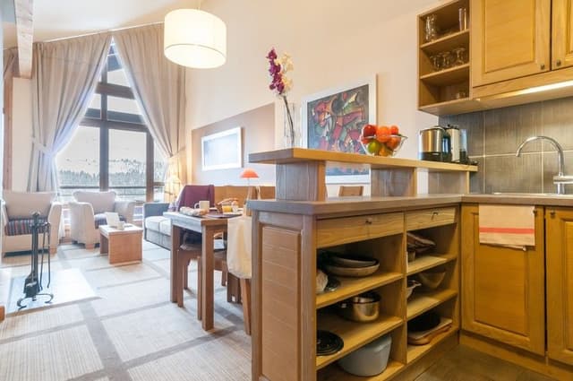 APARTMENT CAPACITY 6