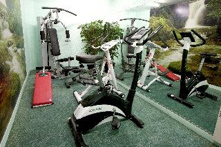 โรงแรม บูทแคมป์ (Hotel Bootcamp)3