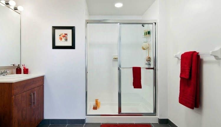 Deedee's Apartment at Grand0