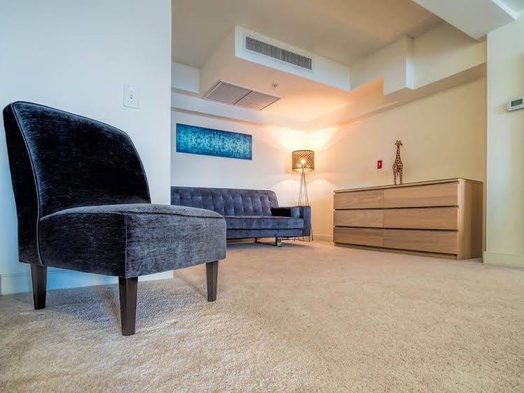 Deedee's Apartments at Regent0