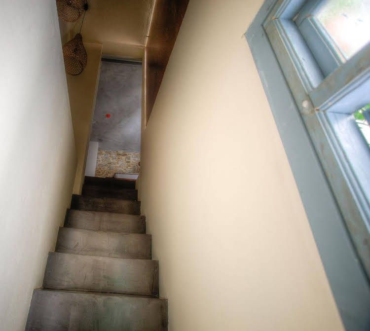The Riad0