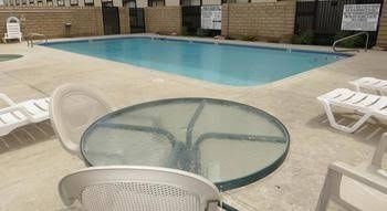 Longhorn Casino & Hotel3
