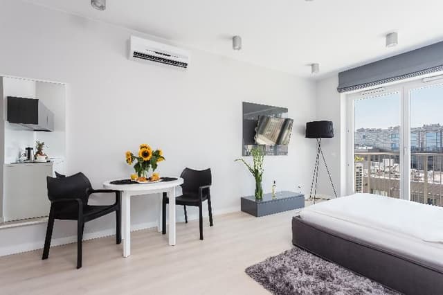 STUDIO WITH DOUBLE BED