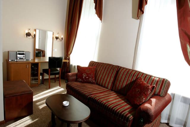 JUNIOR SUITE STANDARD