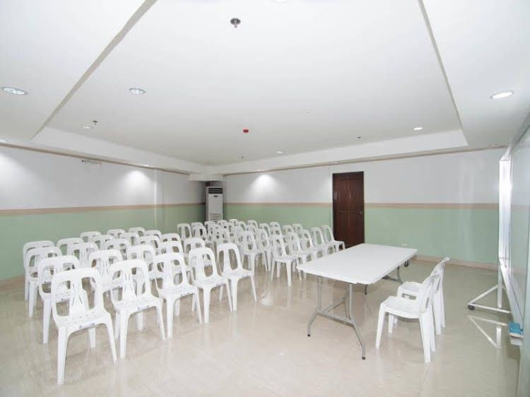 WE Travelers Inn1