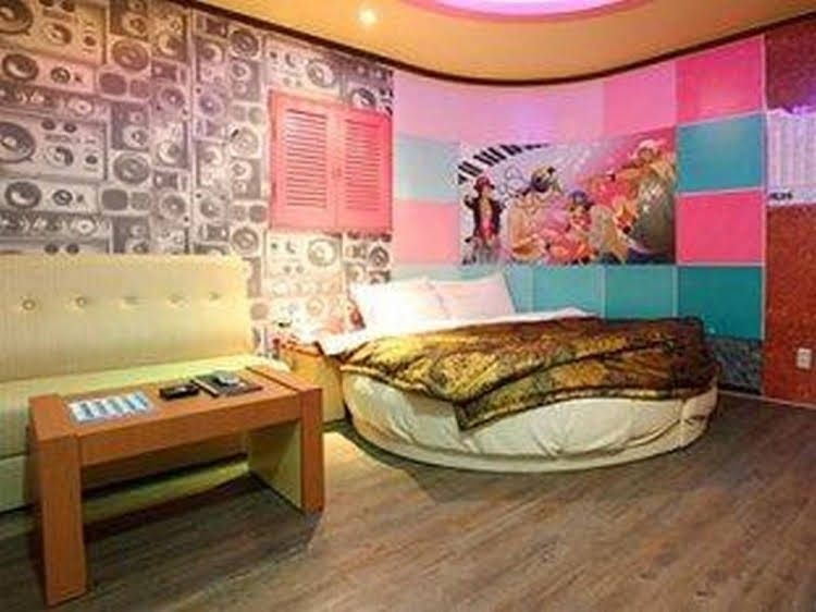 Propose Motel1