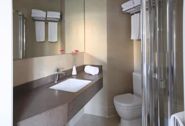 APARTMENT CAPACITY 4 ONE BEDROOM