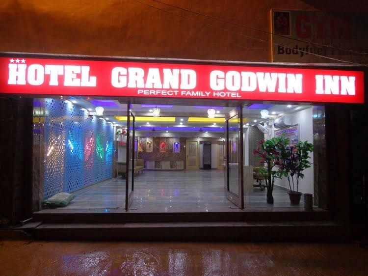 แอร์พอร์ต โฮเต็ล เดอะ พารามอนต์ (Airport Hotel The Paramont)2