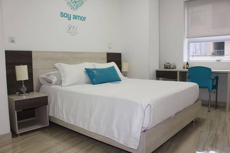 Sixtina Plaza Hotel1