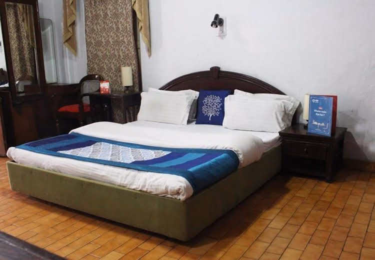 OYO Rooms Tibetan Market Nainital3