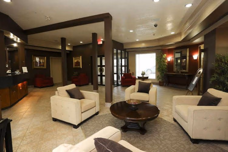 The Bridgeport Inn0