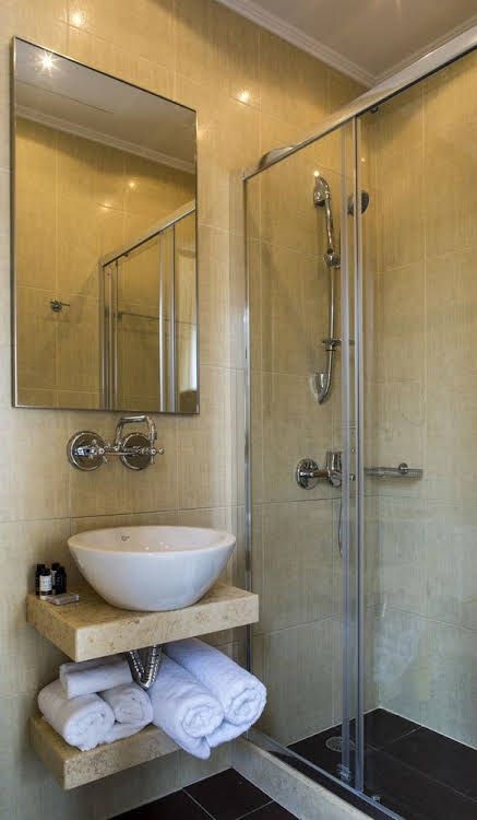 Athena Hotel1