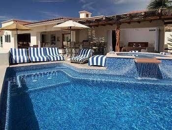 Villa del Toro Rojo3
