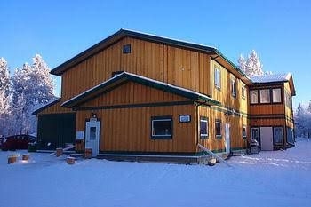 Hot Springs Campground & Hostel4