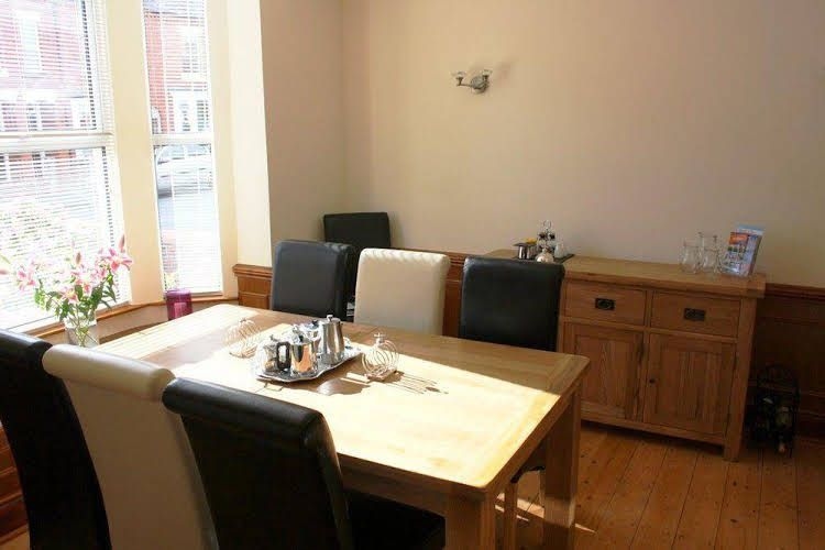 Laurels Bed & Breakfast3