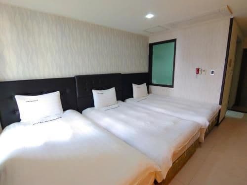 Deluxe Triple Room