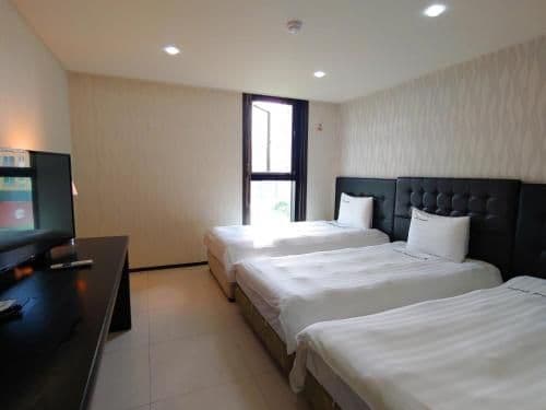 Deluxe Triple Room
