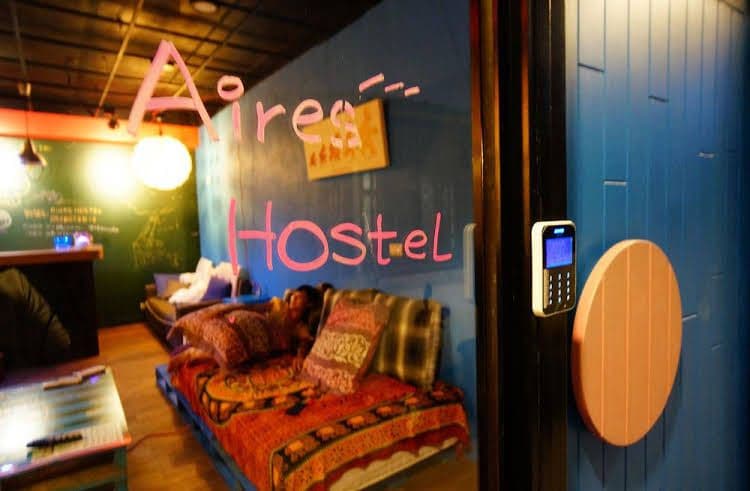 Aires Hostel Aires Hostel