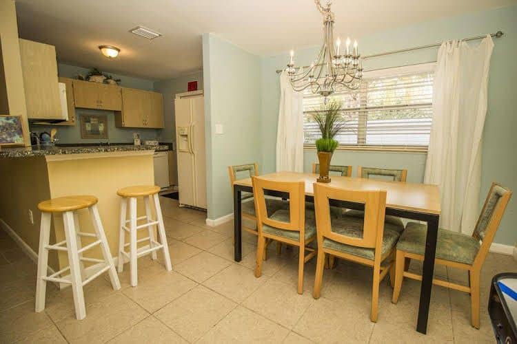 Beachy Vacation Rentals Beachy Vacation Rentals